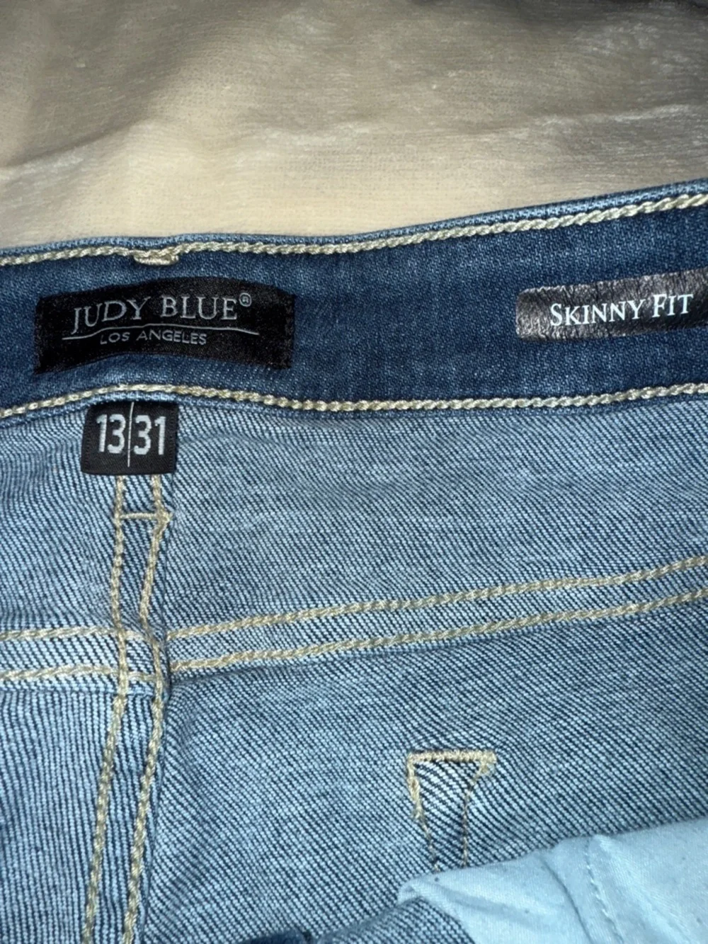 Judy Blue Dark Blue High-Rise Button-Fly Jeans 13/31 - Picture 2 of 7